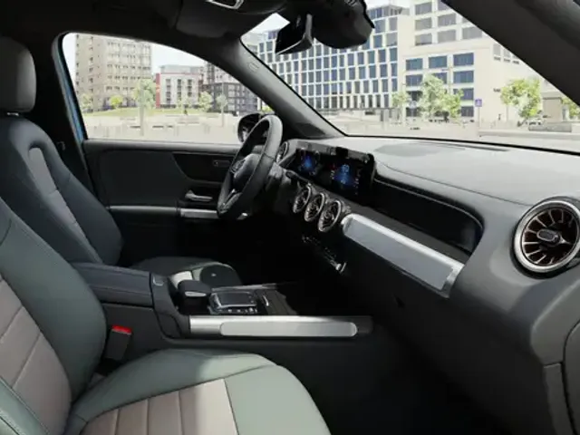 Mercedes-Benz EQB 300