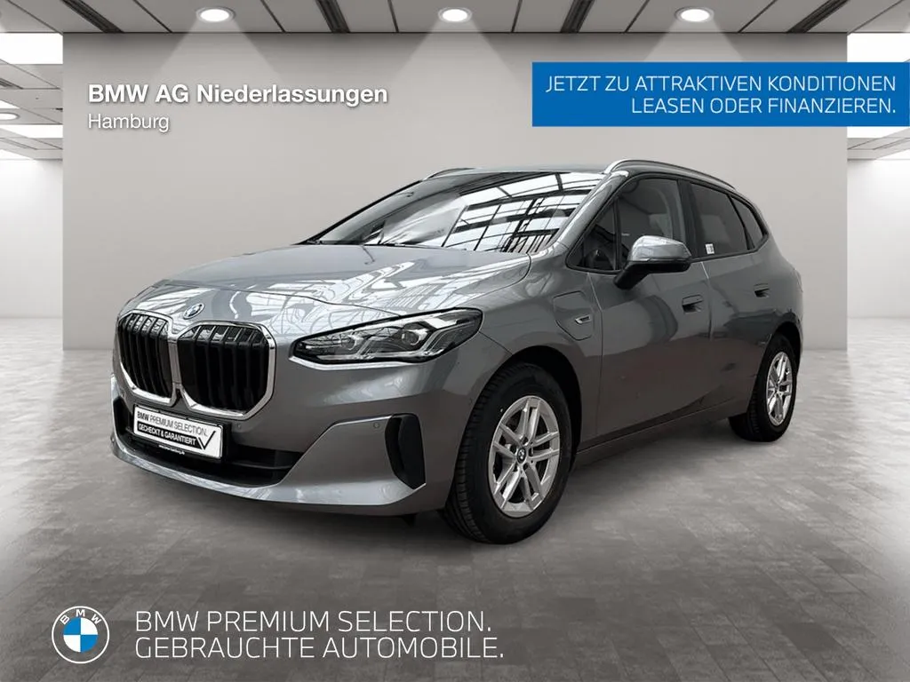 BMW 225