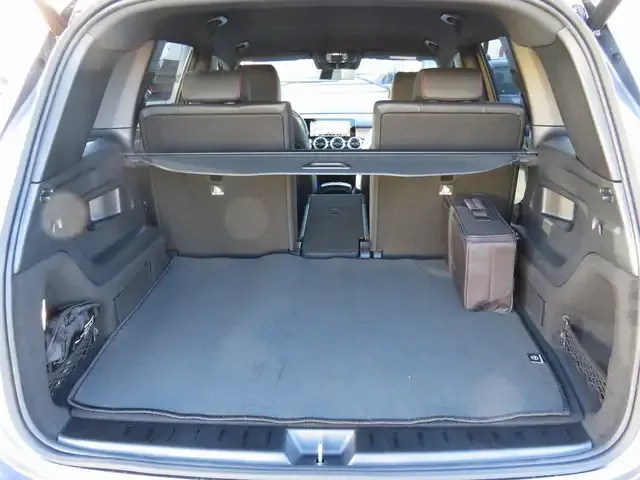 Mercedes-Benz EQB 300