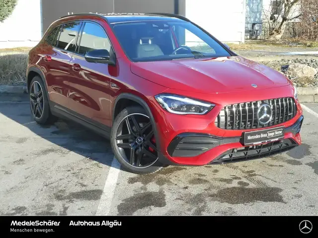 Mercedes-Benz GLA 35 AMG