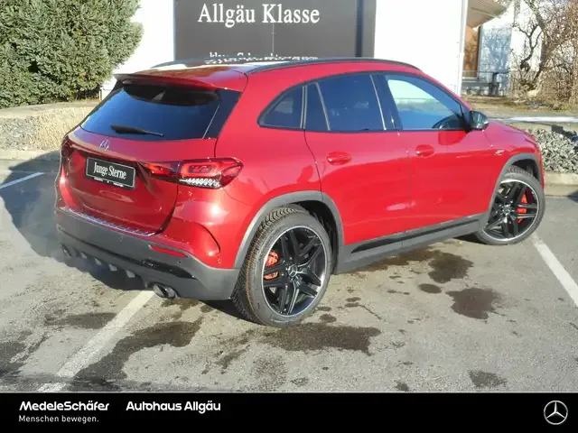 Mercedes-Benz GLA 35 AMG