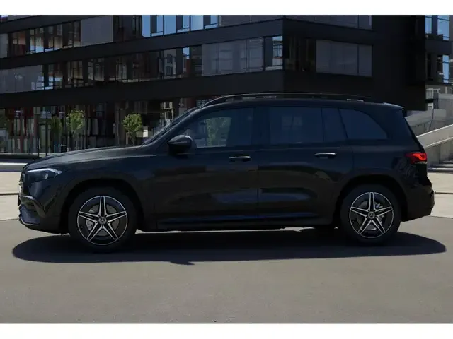 Mercedes-Benz EQB 300
