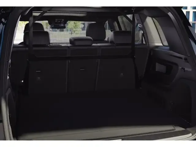 Mercedes-Benz EQB 300