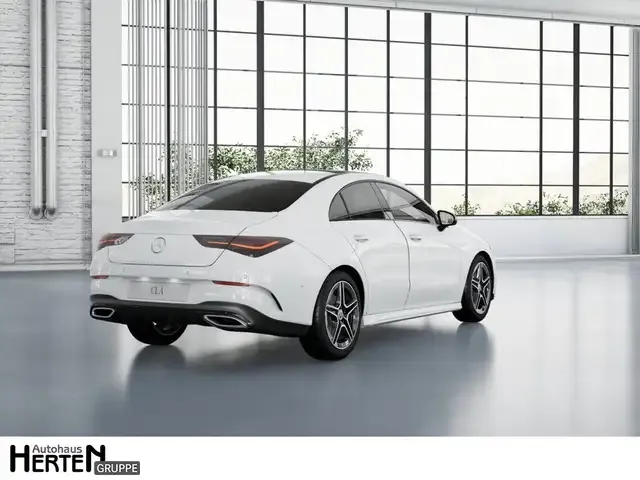 Mercedes-Benz CLA 200