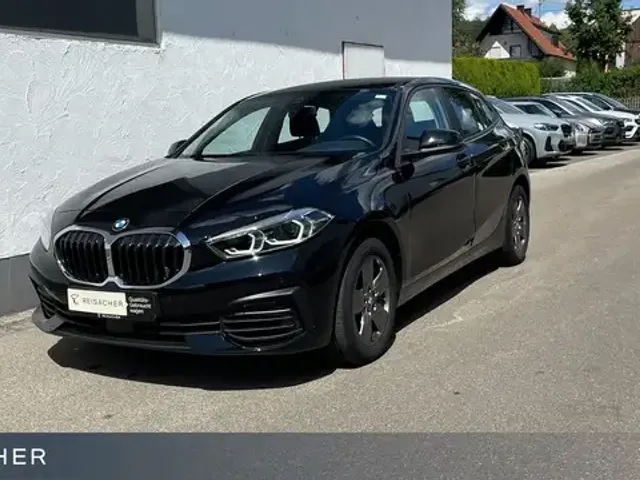 BMW 118