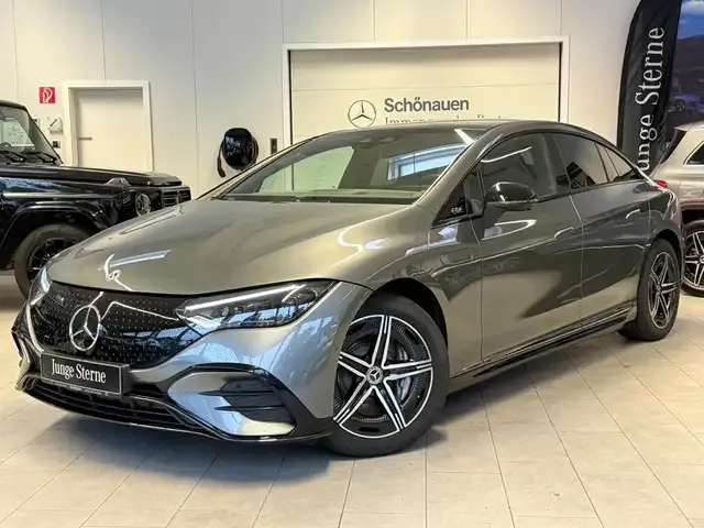 Mercedes-Benz EQE 300