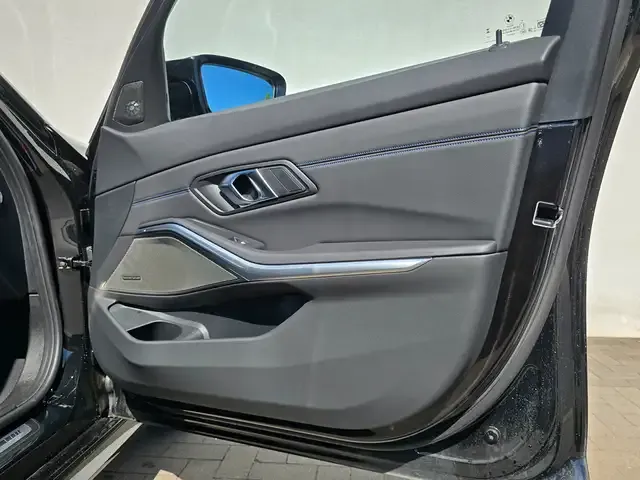 BMW 340