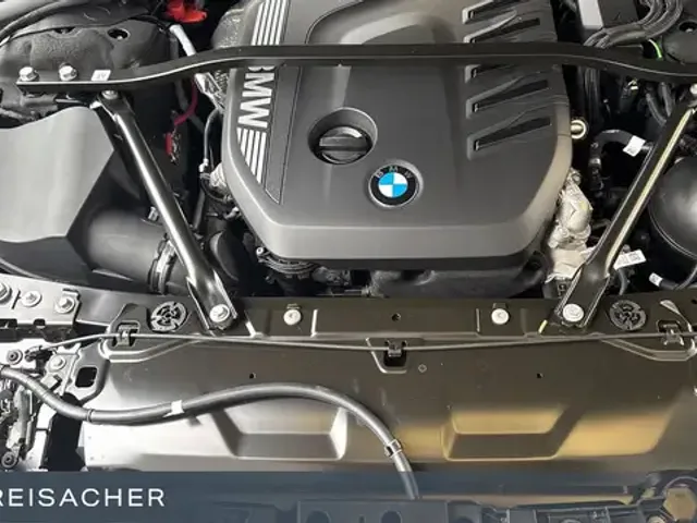 BMW 740
