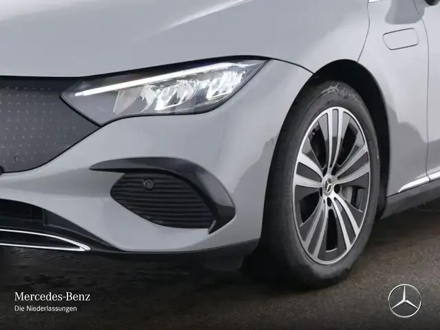 Mercedes-Benz EQE 350