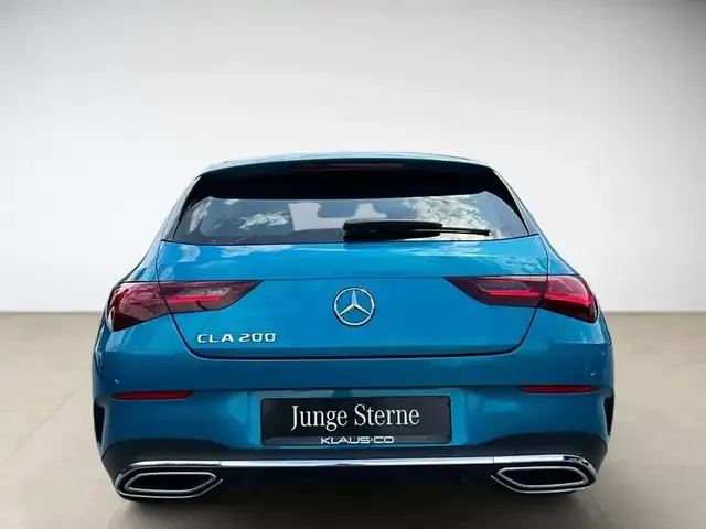 Mercedes-Benz CLA 200