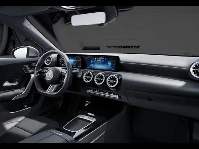 Mercedes-Benz A 220