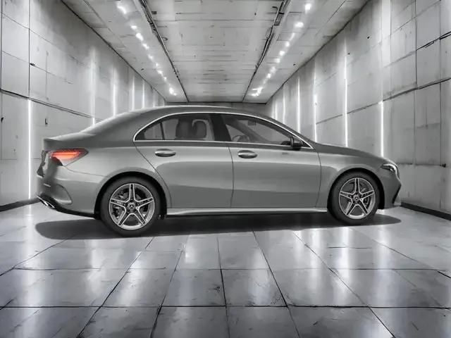 Mercedes-Benz A 220