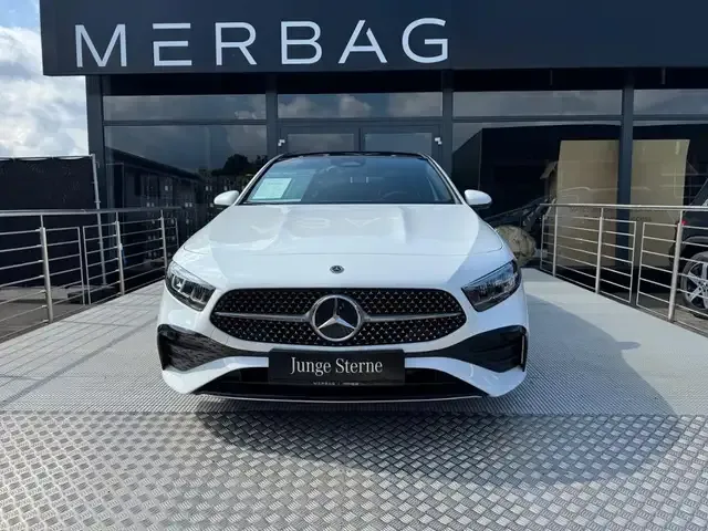 Mercedes-Benz A 180