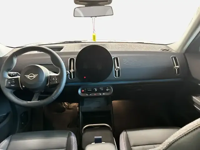 MINI Countryman C