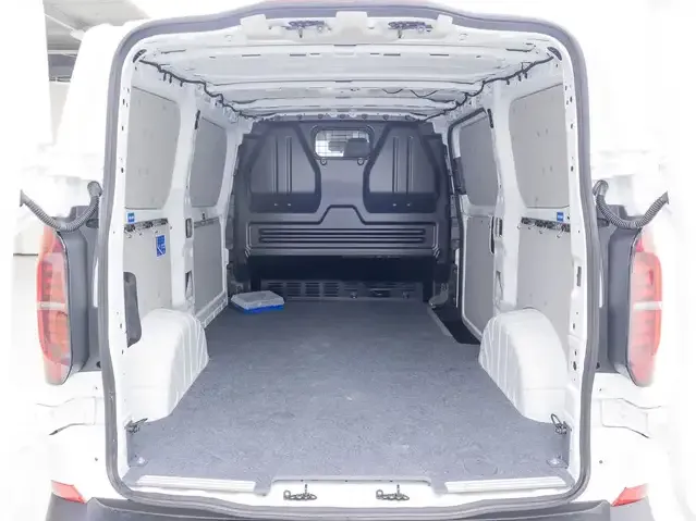 Volkswagen T7 Transporter