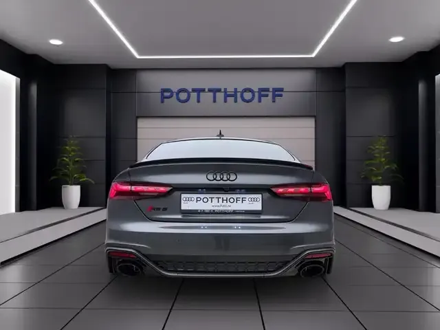 Audi RS5