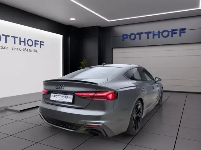 Audi RS5