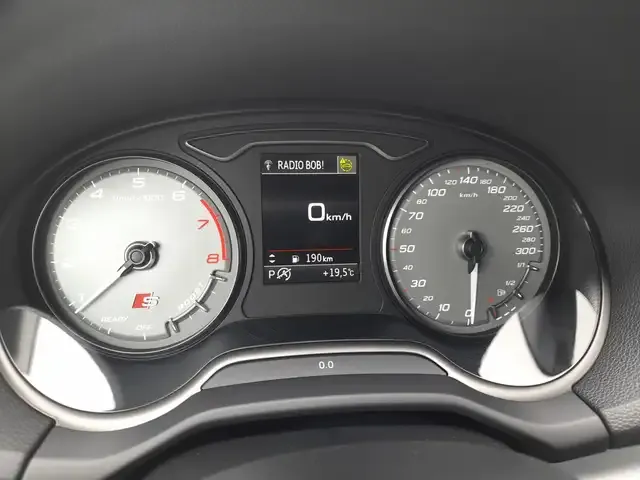 Audi SQ2