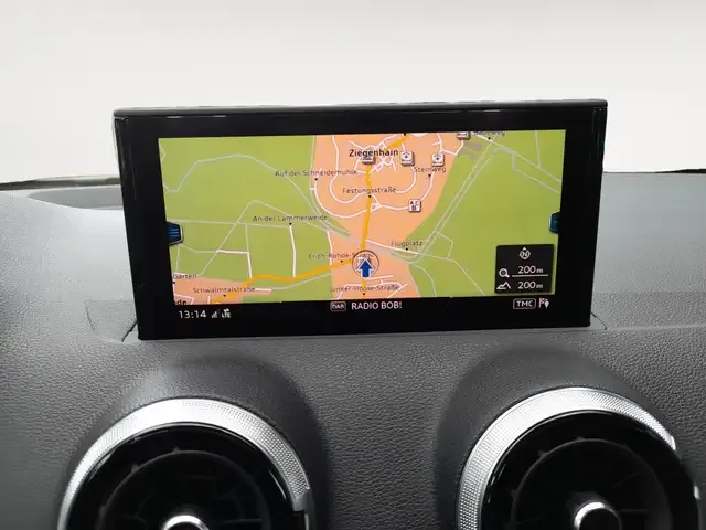 Audi SQ2