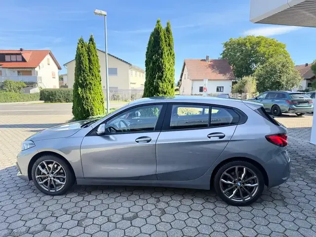 BMW 120