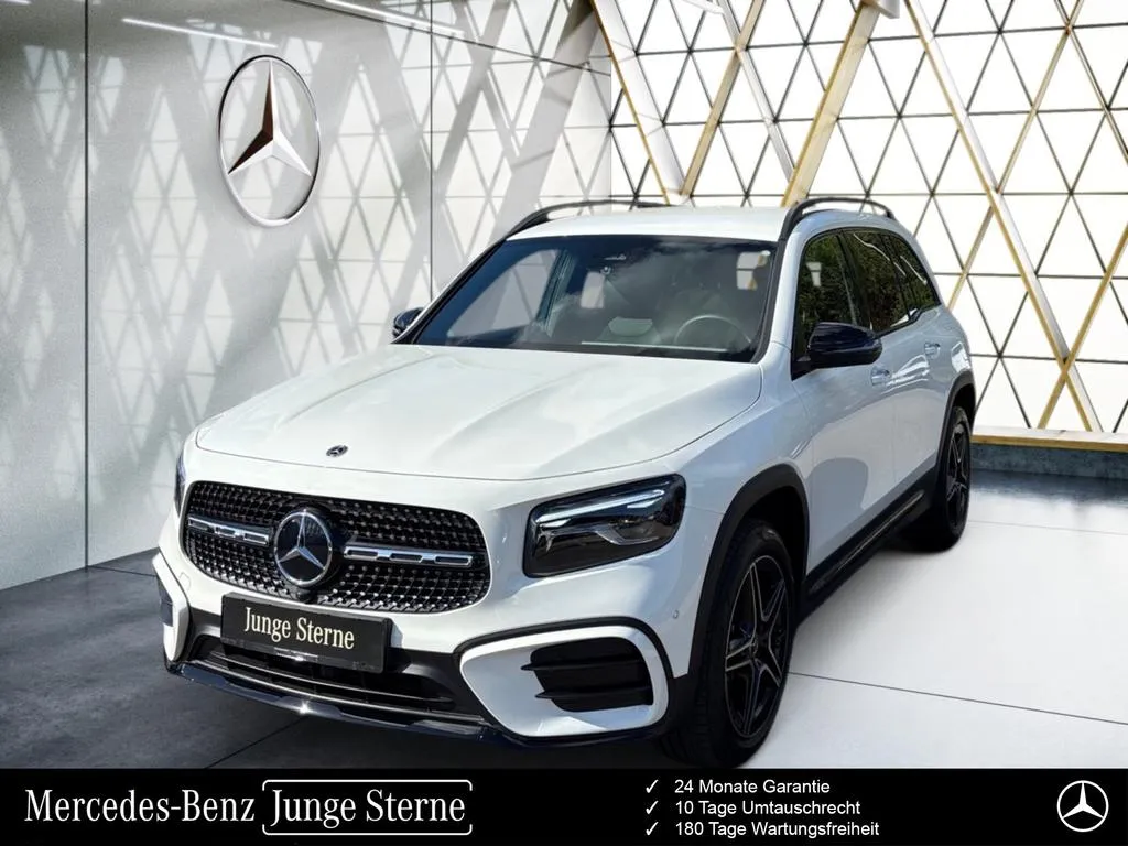 Mercedes-Benz GLB 220
