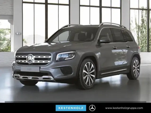 Mercedes-Benz GLB 220