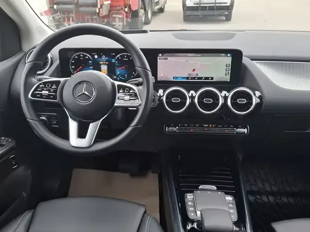 Mercedes-Benz B 250