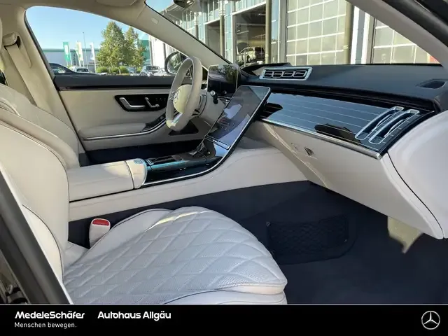 Mercedes-Benz S 500