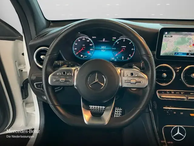 Mercedes-Benz GLC 220