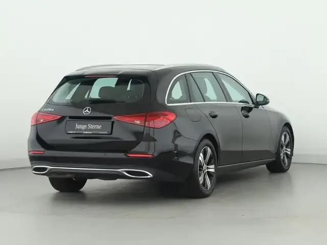 Mercedes-Benz C 220