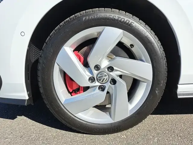 Volkswagen Golf GTE