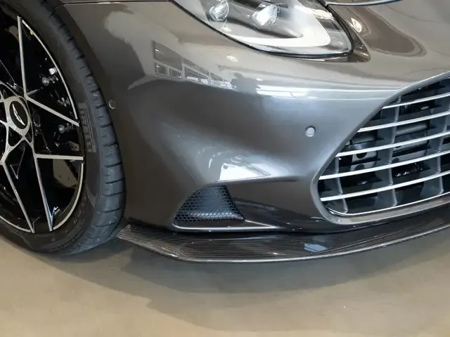 Aston Martin Vanquish