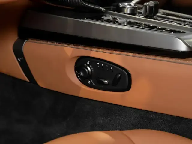 Aston Martin Vanquish