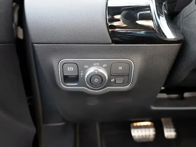 Mercedes-Benz B 250