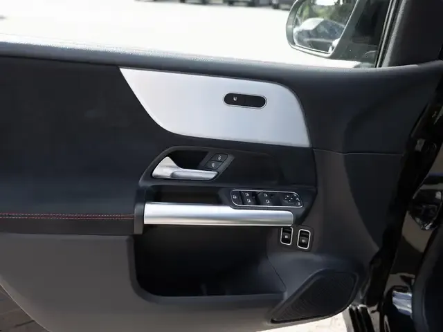 Mercedes-Benz B 250
