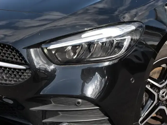 Mercedes-Benz B 250