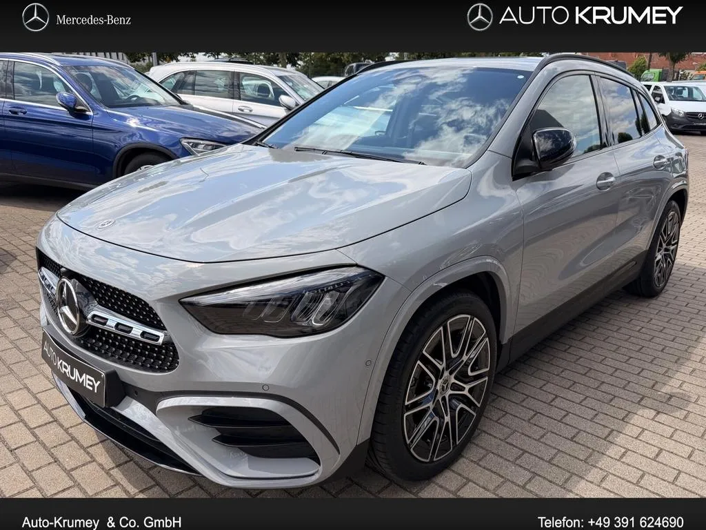Mercedes-Benz GLA 200