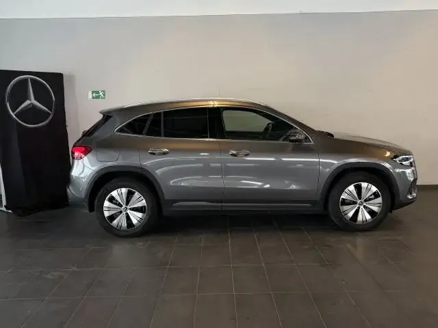Mercedes-Benz EQA 350