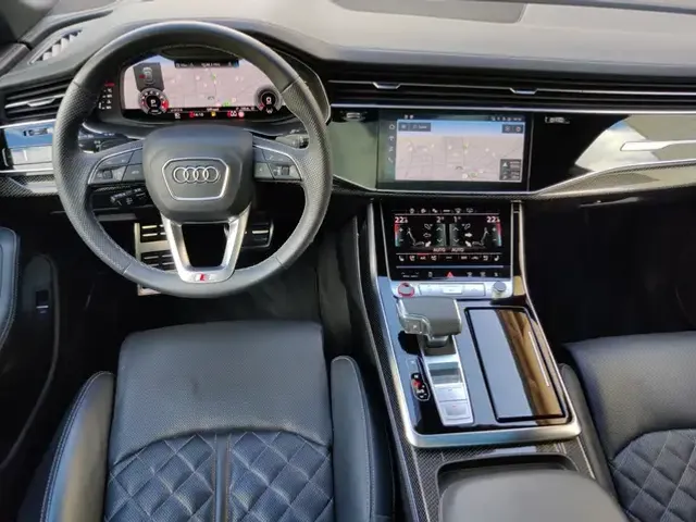 Audi SQ8