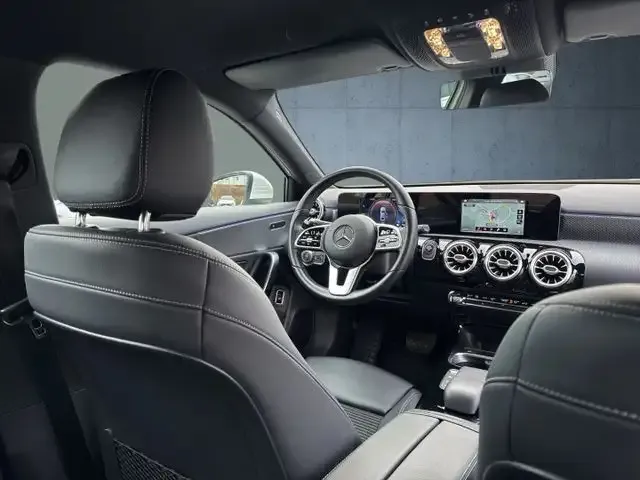 Mercedes-Benz A 250