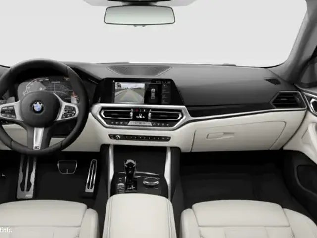BMW 440