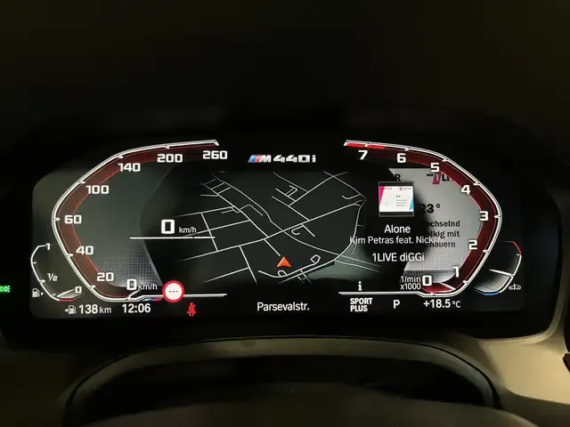 BMW 440