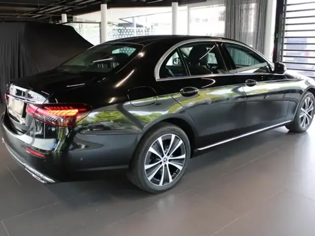 Mercedes-Benz E 400