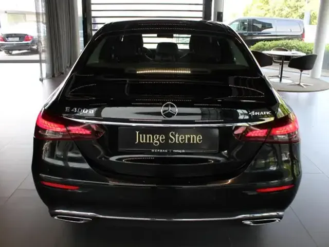 Mercedes-Benz E 400
