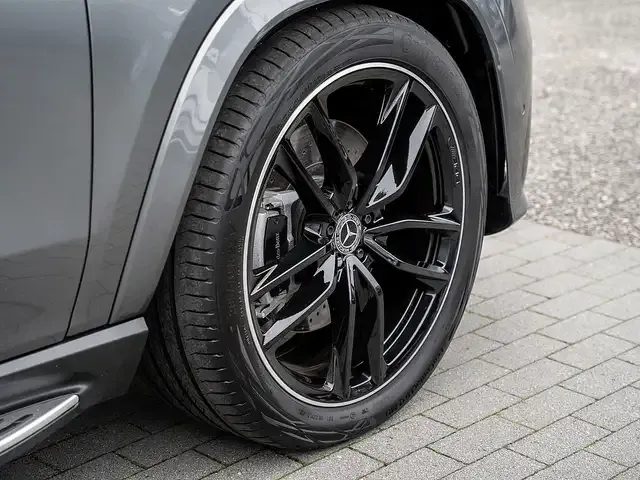Mercedes-Benz GLS 450