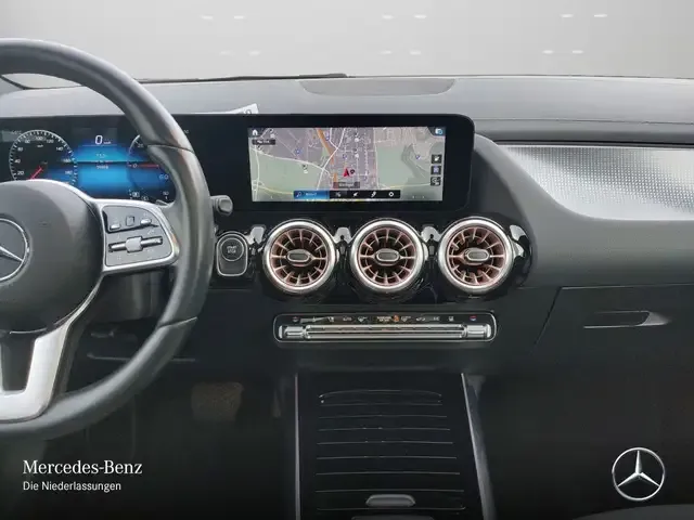 Mercedes-Benz EQA 250