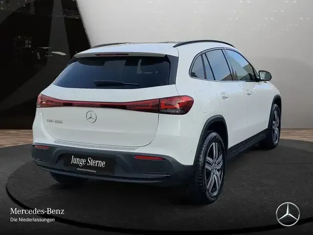 Mercedes-Benz EQA 250
