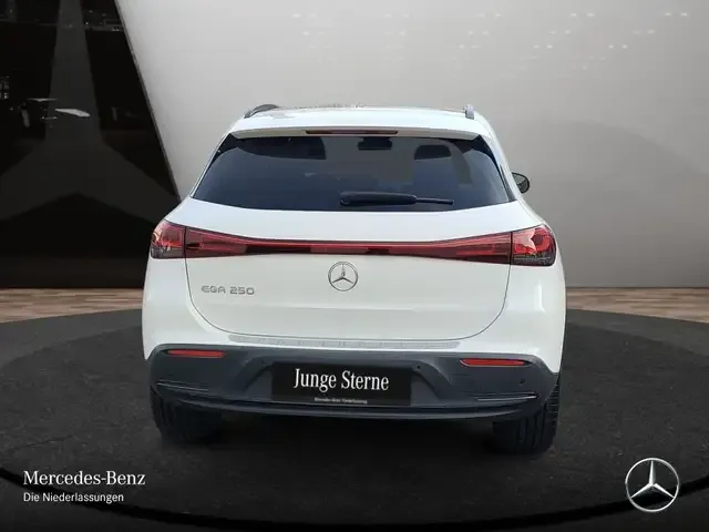 Mercedes-Benz EQA 250