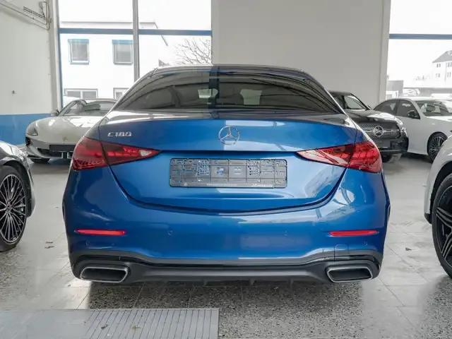Mercedes-Benz C 180