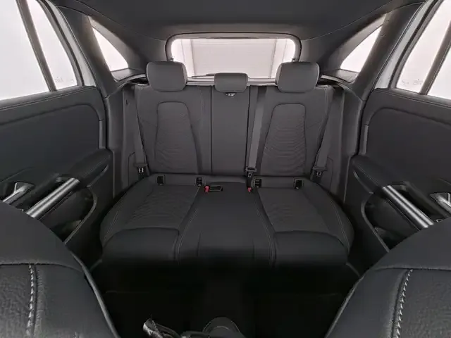 Mercedes-Benz GLA 180